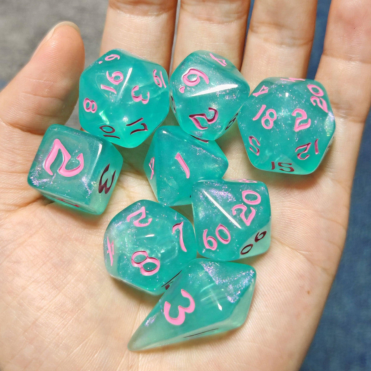Hymgho Premium Dice - Wyrmforged Rollers - Rounded Edge 8 Piece Polyhedral Dice se