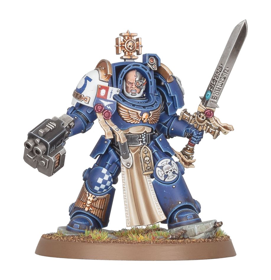 Warhammer 40,000 Space Marines - Captain in Terminator Armour
