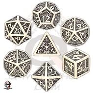 Dwarven Dice Set Beige/Black (7)