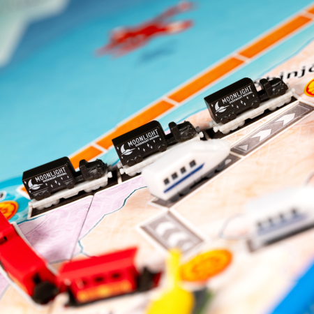 Ticket To Ride: 20th Anniversary Deluxe Train Set