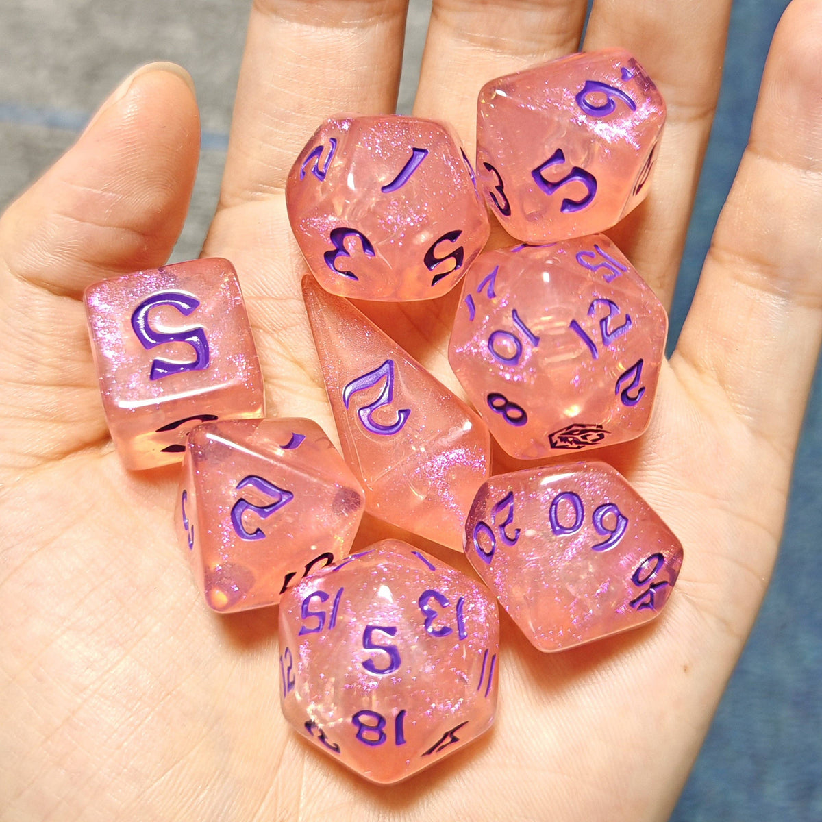 Hymgho Premium Dice - Wyrmforged Rollers - Rounded Edge 8 Piece Polyhedral Dice se