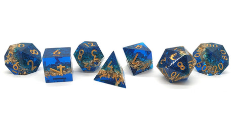 Old School 7 Piece DnD RPG Dice Set: Sharp Edged - Majestic Court